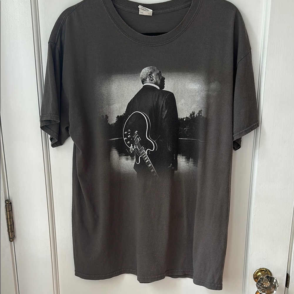 BB King 2014 concert shirt